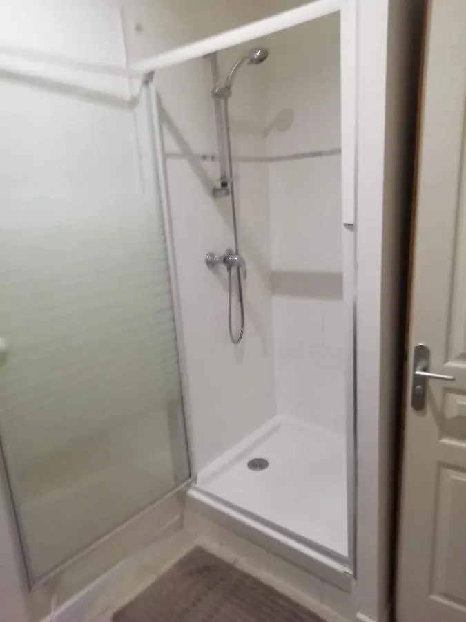 Appartement typique dans le centre historique 47m2 La Ciotat 0*,